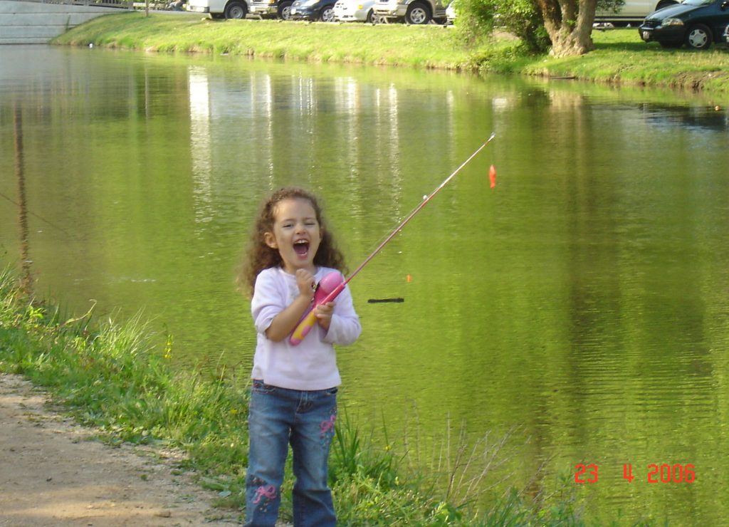 Qué es la pesca con mosca y por qué es distinta a la pesca tradicional Foto Pesca Andy 2 2 1024x740